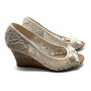 Report Lace Cork Wedges. Size 7 in Ivory